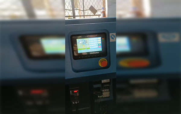 激光切割一体组合空压机使用现场